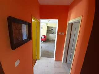 Апартаменты Two bedroom ap in the garden Булярица Апартаменты с 2 спальнями-21