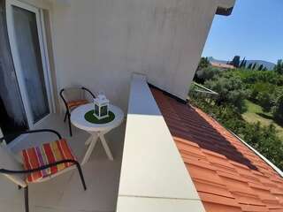 Апартаменты Two bedroom ap in the garden Булярица Апартаменты с 2 спальнями-31