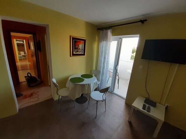 Апартаменты Two bedroom ap in the garden Булярица-19